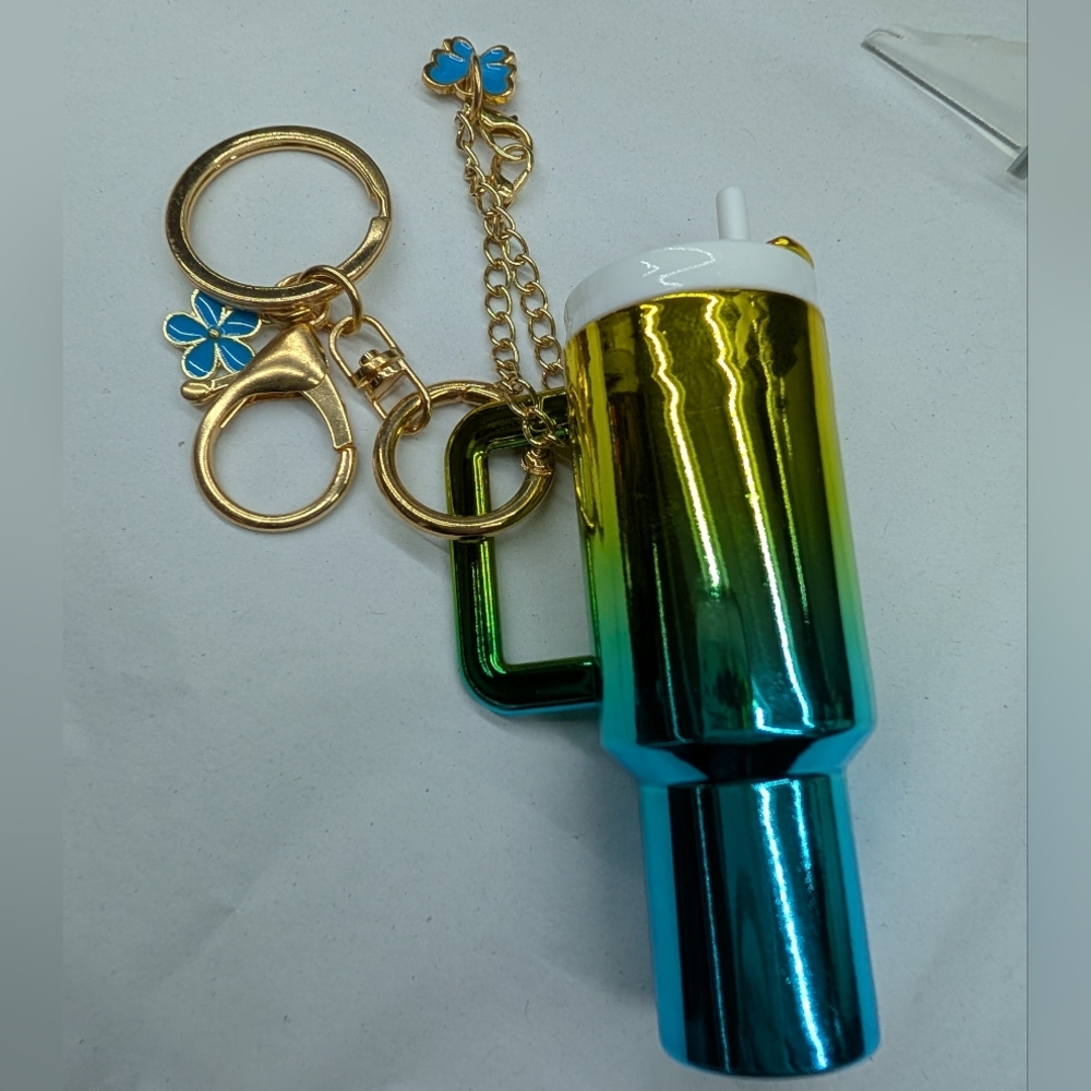 Colorful Gradient NWOT Tumbler Keychain/Bagcharm Fits A Chapstick